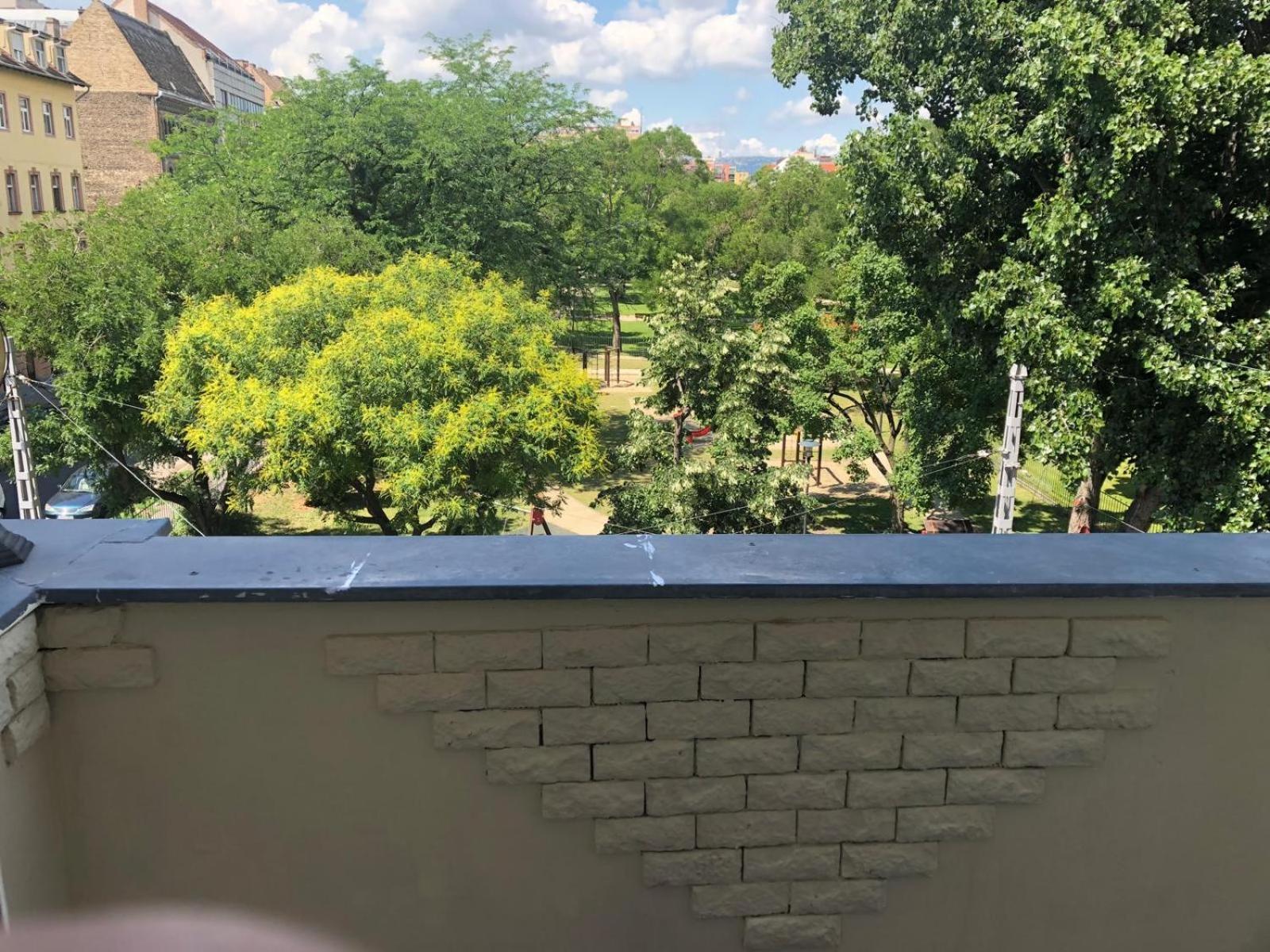 Kalvaria With Balcony, Free Parking And Ac Budapest Luaran gambar